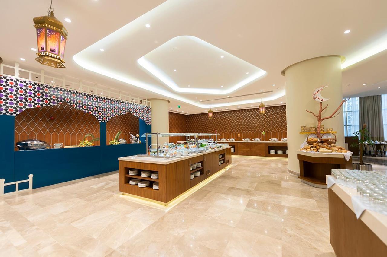 Holiday Suites Al Azizia Mekka Eksteriør bilde The hotel's restaurant